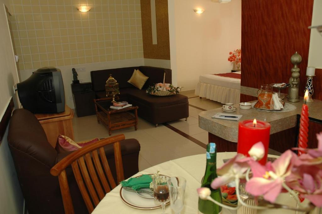 העיר בנגלור Istay Hotels Infantry Road מראה חיצוני תמונה